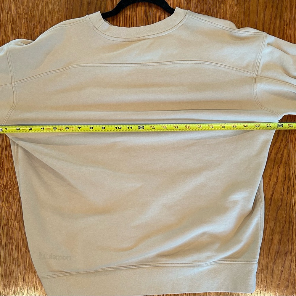 Lululemon Perfectly Oversized Sweatshirt - No tags see measurements - Size M - Picture 6 of 7